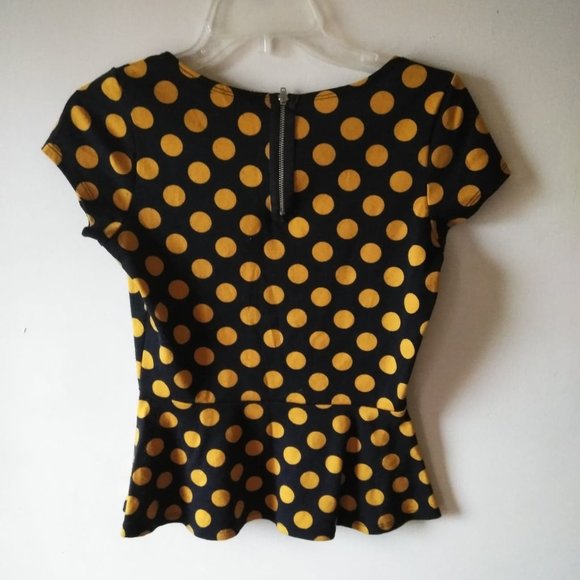 ❤️2 for 12❤️ Yellow Polka Dot Peplum Shirt - Picture 3 of 5
